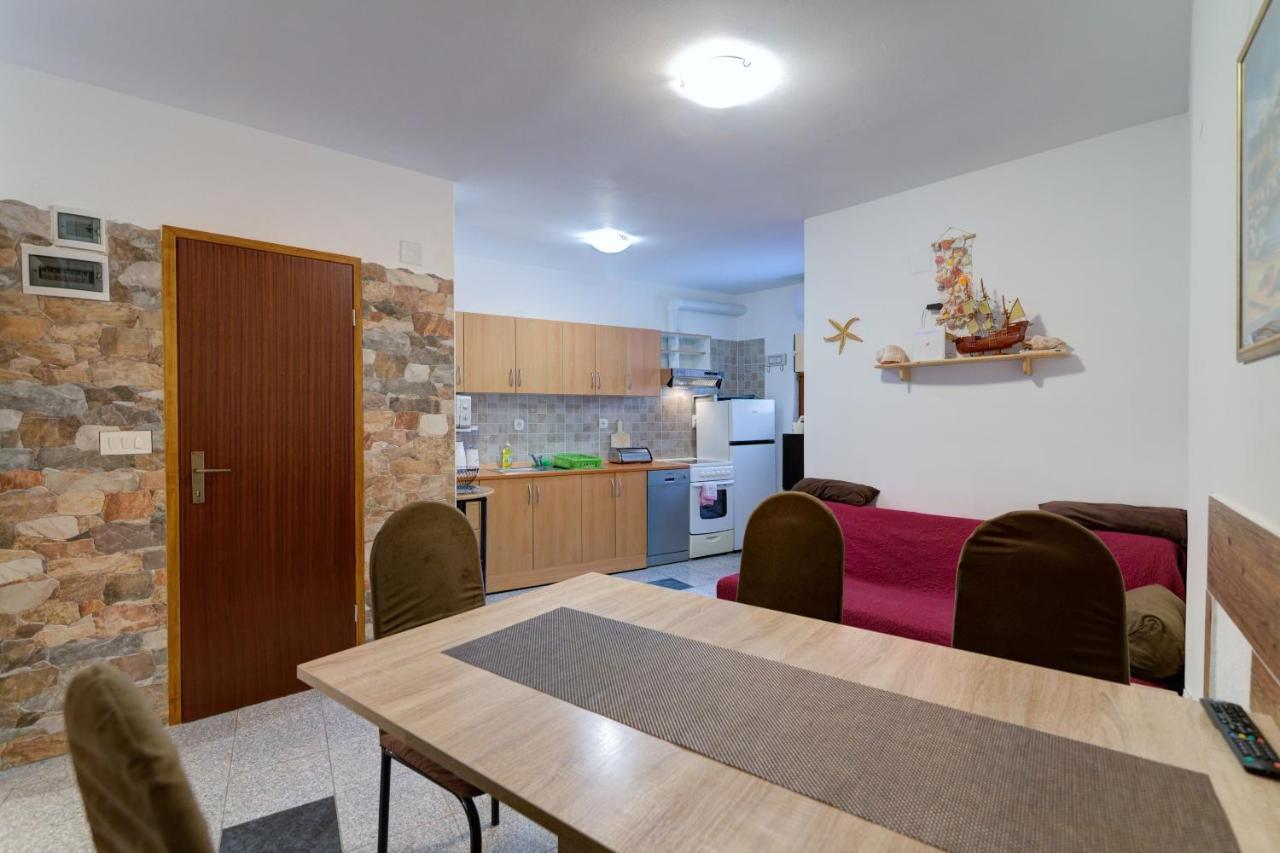 Apartment Senj Zengg Kültér fotó